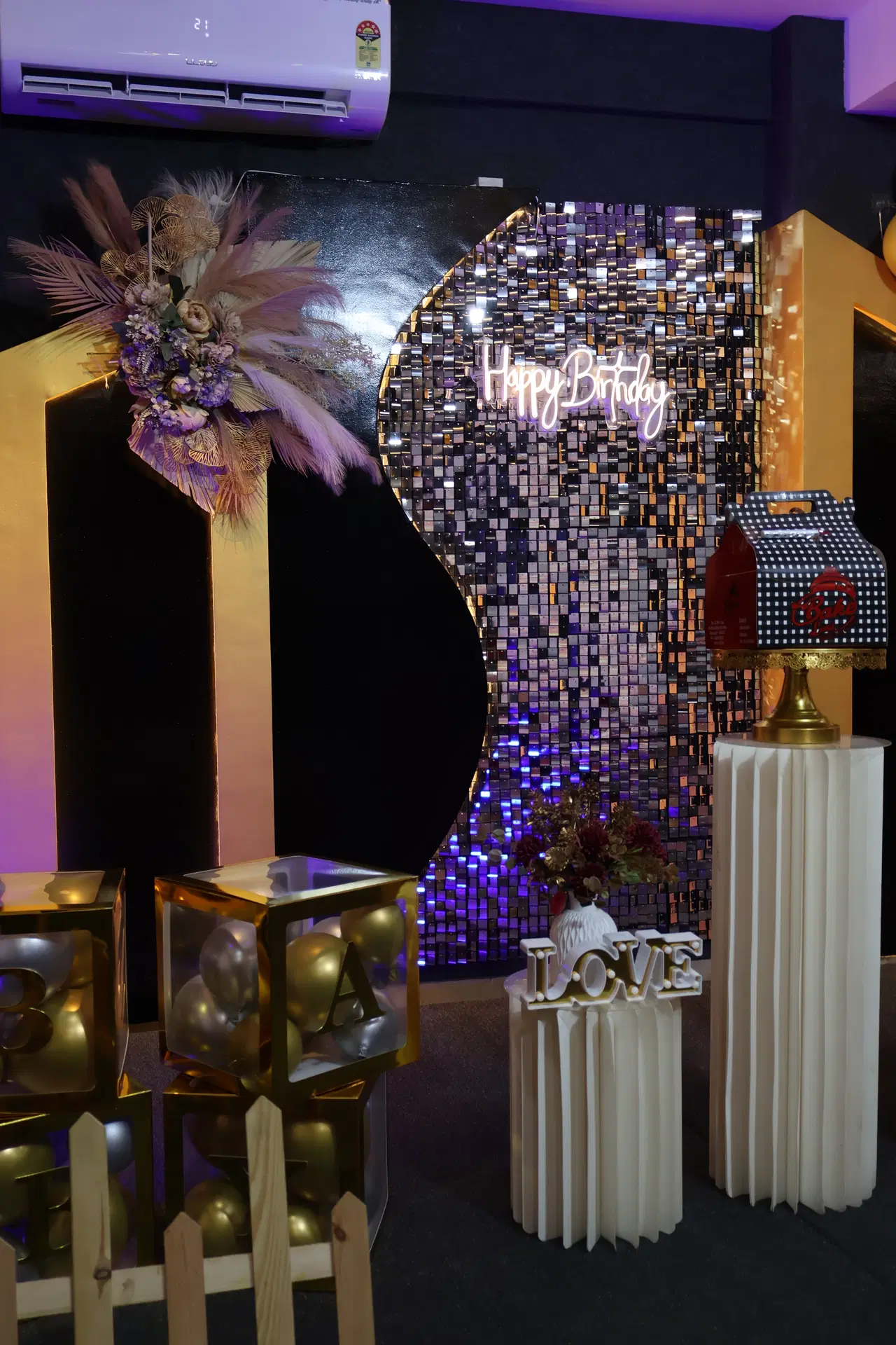 home gallery image